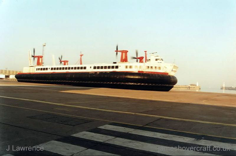 The SRN4 with Hoverspeed in Dover with a new livery - The Princess Margaret (GH-2006) departing Calais Hoverport (Pat Lawrence).